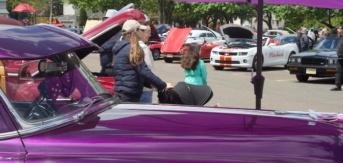 purple car